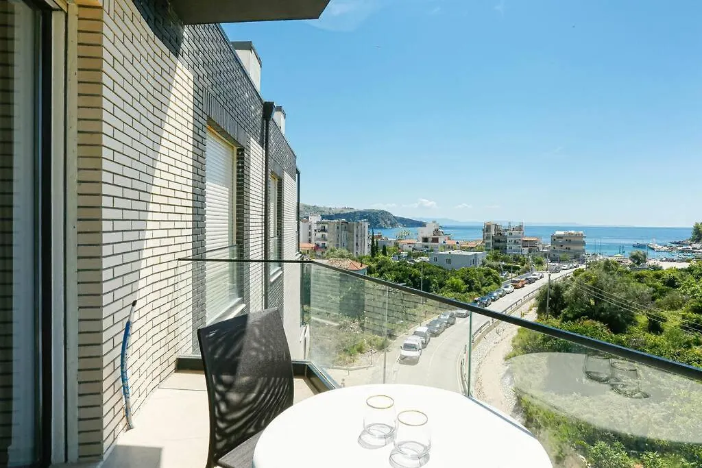 Superb *New 1+1 Apartment Himare
